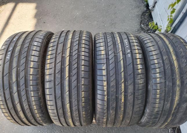 Kumho Ecsta PS71 245/40 R18 и 265/35 R18