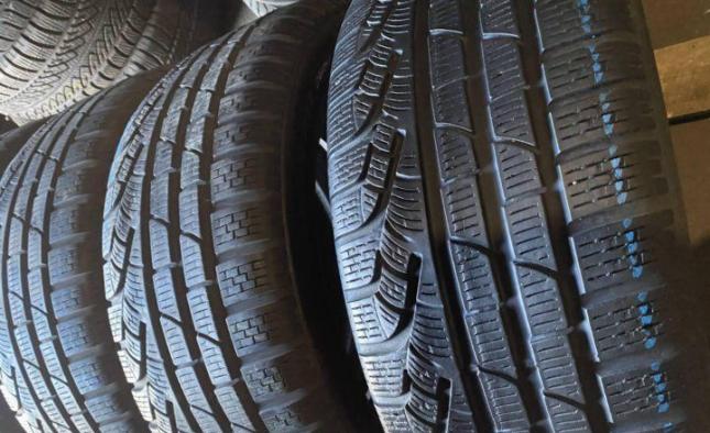 Pirelli Winter Sottozero II 225/50 R17