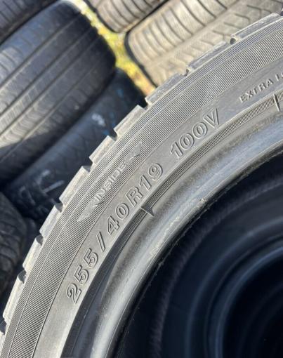 Yokohama W.Drive V902B 255/40 R19