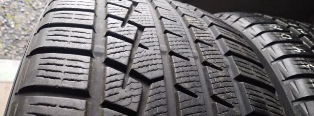Yokohama W.Drive V902B 255/40 R19 V