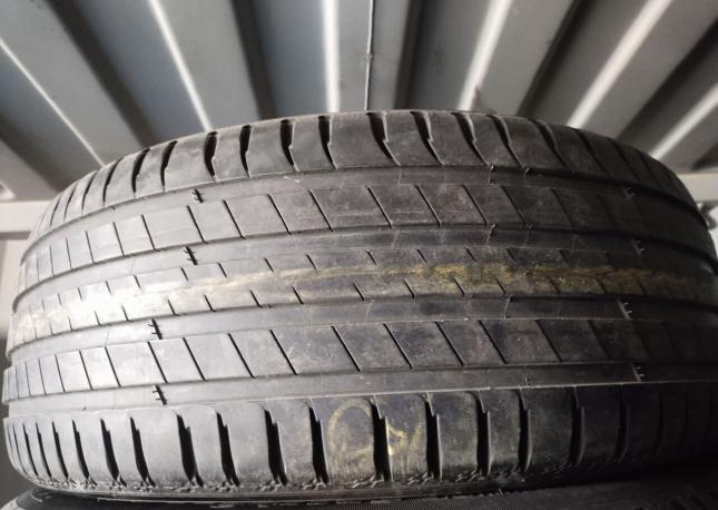 Michelin Latitude Sport 3 235/55 R19