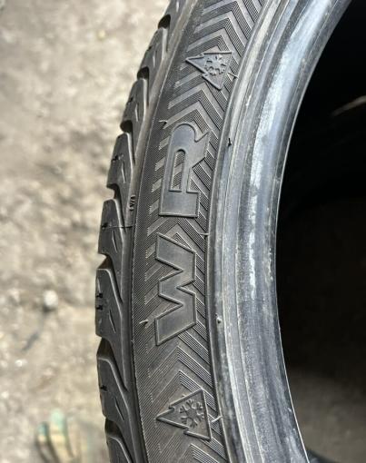 Nokian Tyres WR 295/30 R19