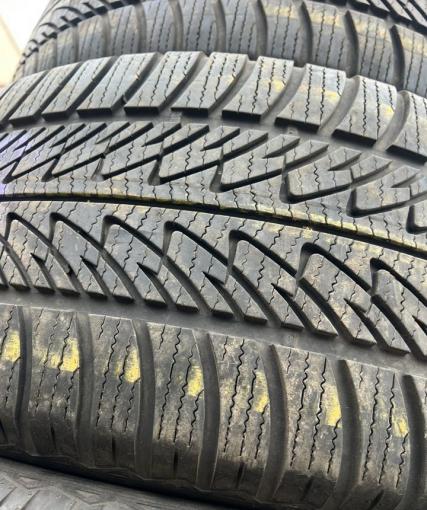 Goodyear UltraGrip 8 Performance 285/45 R20