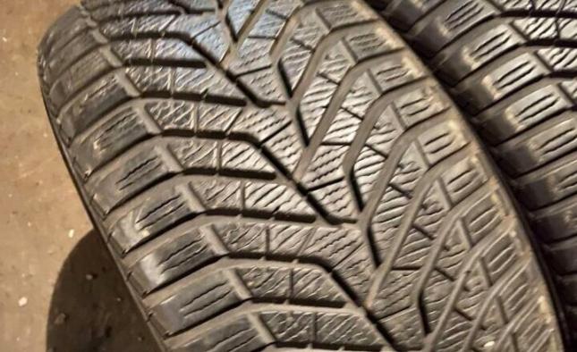 Yokohama W.Drive V905 255/45 R19