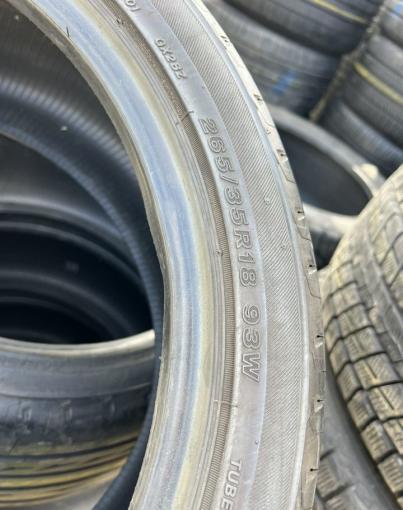 Bridgestone Regno GR-XII 245/40 R18 и 265/35 R18