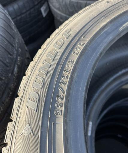 Dunlop Winter Maxx WM02 235/50 R18