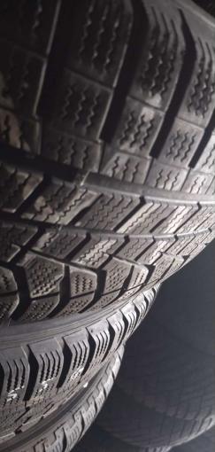 Hankook Winter I&#39;Cept Evo2 W320 235/55 R18