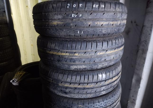 Bridgestone Luft RV II 205/65 R16