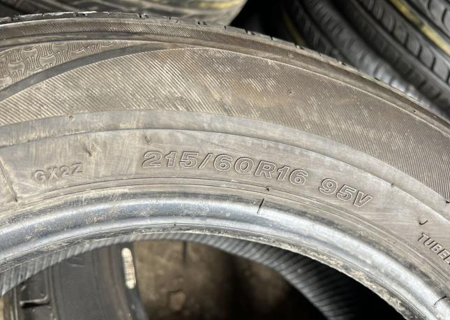 Bridgestone Regno GR-XII 215/60 R16