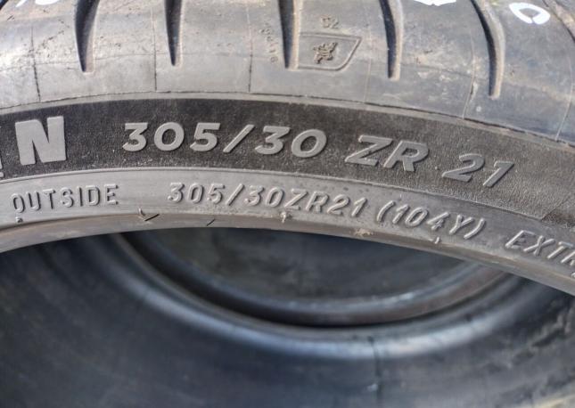 Michelin Pilot Sport 4 S 305/30 R21