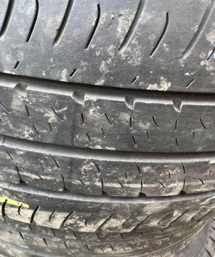 Goodyear EfficientGrip Cargo 235/65 R16C