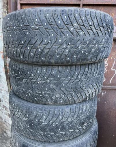 Nokian Tyres Hakkapeliitta 8 235/55 R17