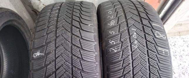 Bridgestone Blizzak LM-001 255/40 R20