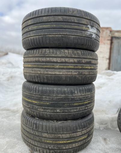 Pirelli P Zero PZ4 275/40 R20