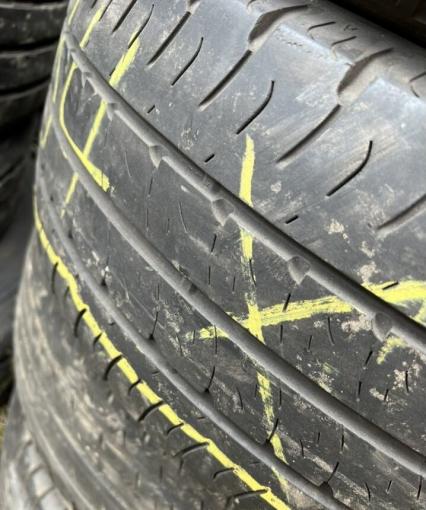 Goodyear EfficientGrip Cargo 235/65 R16C
