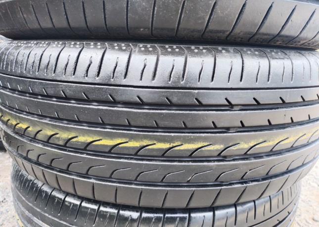Yokohama BluEarth RV-02 195/65 R15