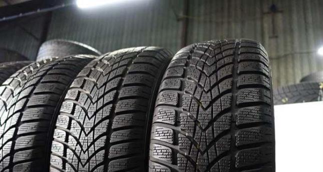 Dunlop SP Winter Sport 4D 235/50 R18
