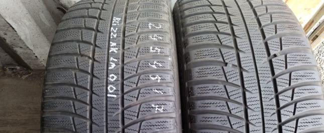 Bridgestone Blizzak LM-001 245/45 R17