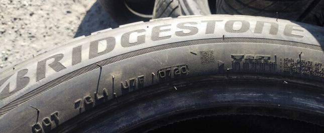 Bridgestone Blizzak LM-001 255/55 R20