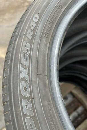 Toyo Proxes R40 215/50 R18