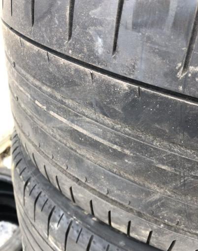 Pirelli P Zero PZ4 285/40 R20