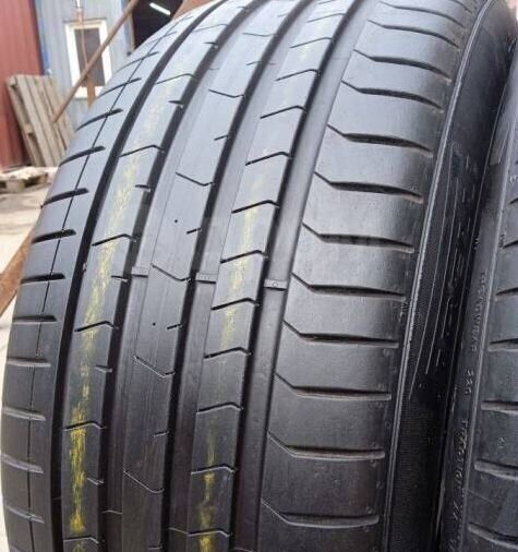 Pirelli P Zero PZ4 235/50 R19 V