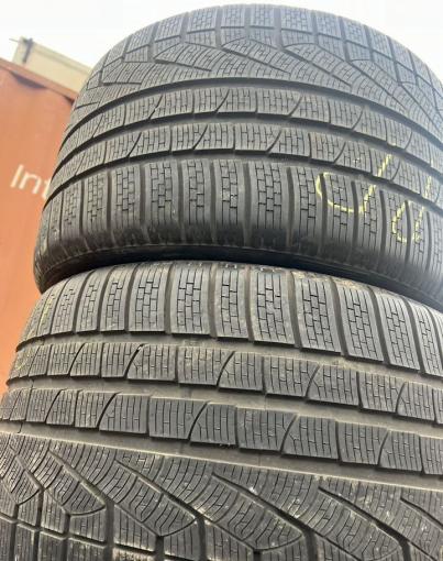 Pirelli Sottozero Winter 240 295/30 R19