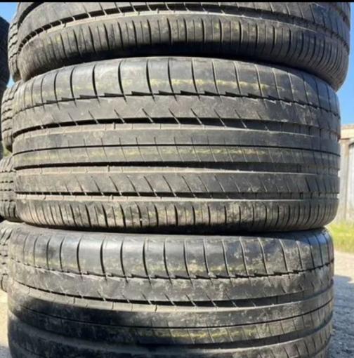 Michelin Latitude Sport 295/35 R21