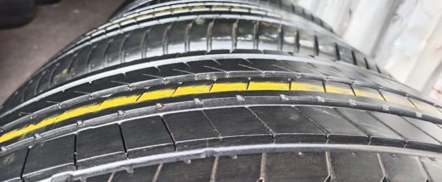 Bridgestone Alenza 001 285/45 R22