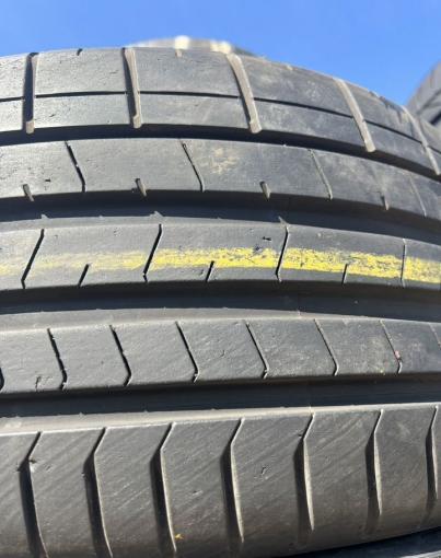 Pirelli P Zero PZ4 245/35 R20