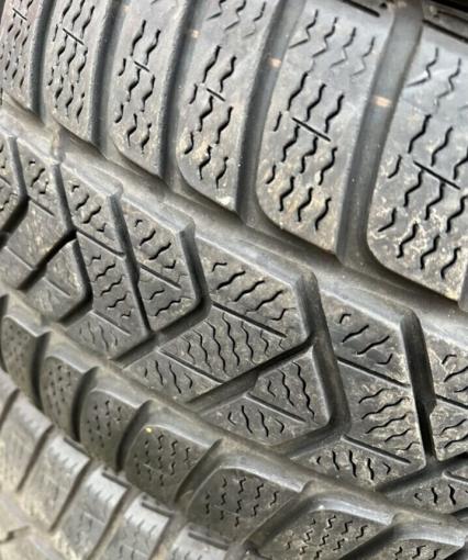 Pirelli Winter Sottozero 3 225/50 R17