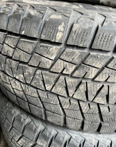 Bridgestone Blizzak DM-V1 285/50 R20