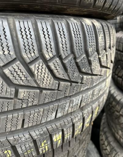 Hankook Winter I&#39;Cept Evo2 W320 235/45 R18