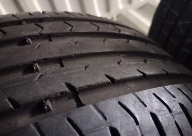 Continental ContiPremiumContact 5 225/55 R17