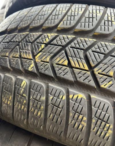 Pirelli Scorpion Winter 235/50 R20