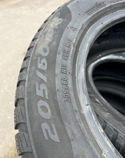 Pirelli Winter Sottozero 3 205/60 R16