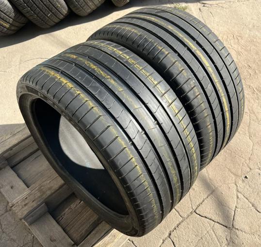 Pirelli P Zero PZ4 295/30 R20