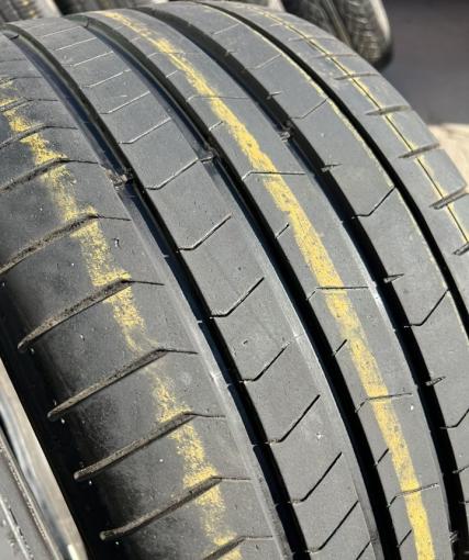 Pirelli P Zero PZ4 295/30 R20