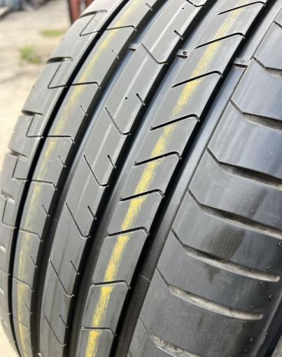 Pirelli P Zero PZ4 255/40 R19