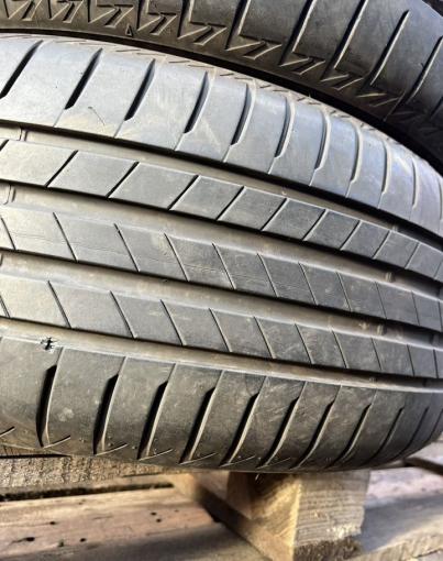 Bridgestone Turanza T005 225/55 R17