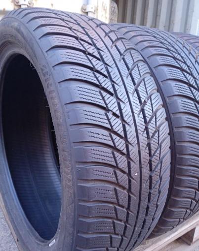 Bridgestone Blizzak LM-001 225/45 R18