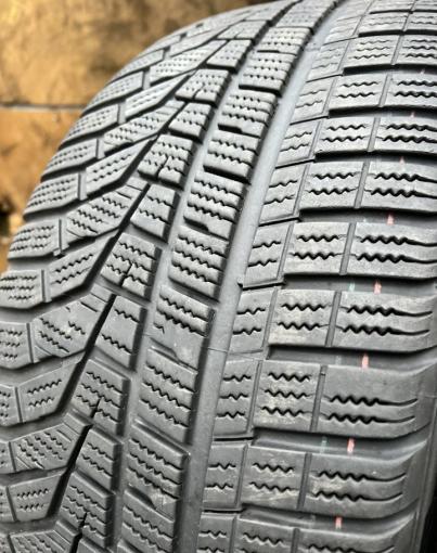 Hankook Winter I&#39;Cept Evo2 W320 225/45 R18