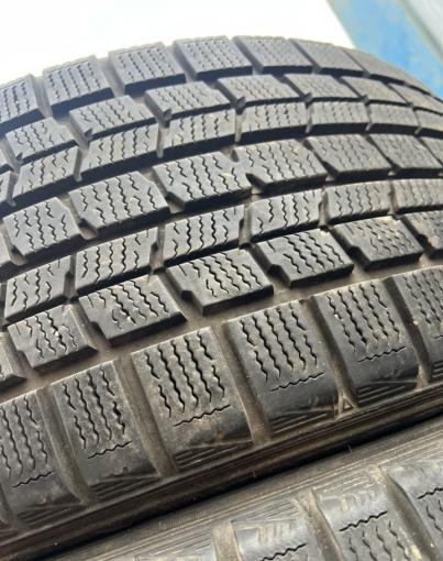 Dunlop DSX-2 225/45 R18