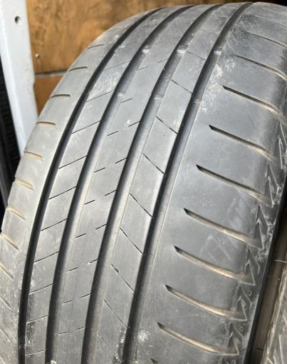 Bridgestone Turanza T005 225/55 R17