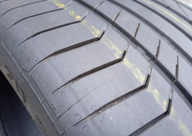 Continental ContiSportContact 5P 325/35 R22