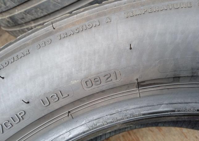 Bridgestone Turanza T005 225/55 R17