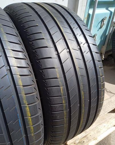 Bridgestone Alenza 001 275/40 R20