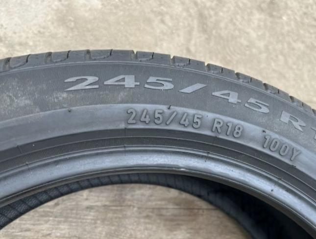Pirelli Cinturato P7 245/45 R18