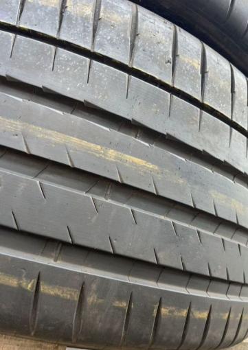 Michelin Pilot Sport 4 S 325/35 R22