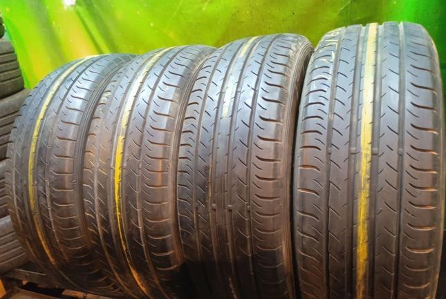 Dunlop SP Sport Maxx 050 225/60 R18